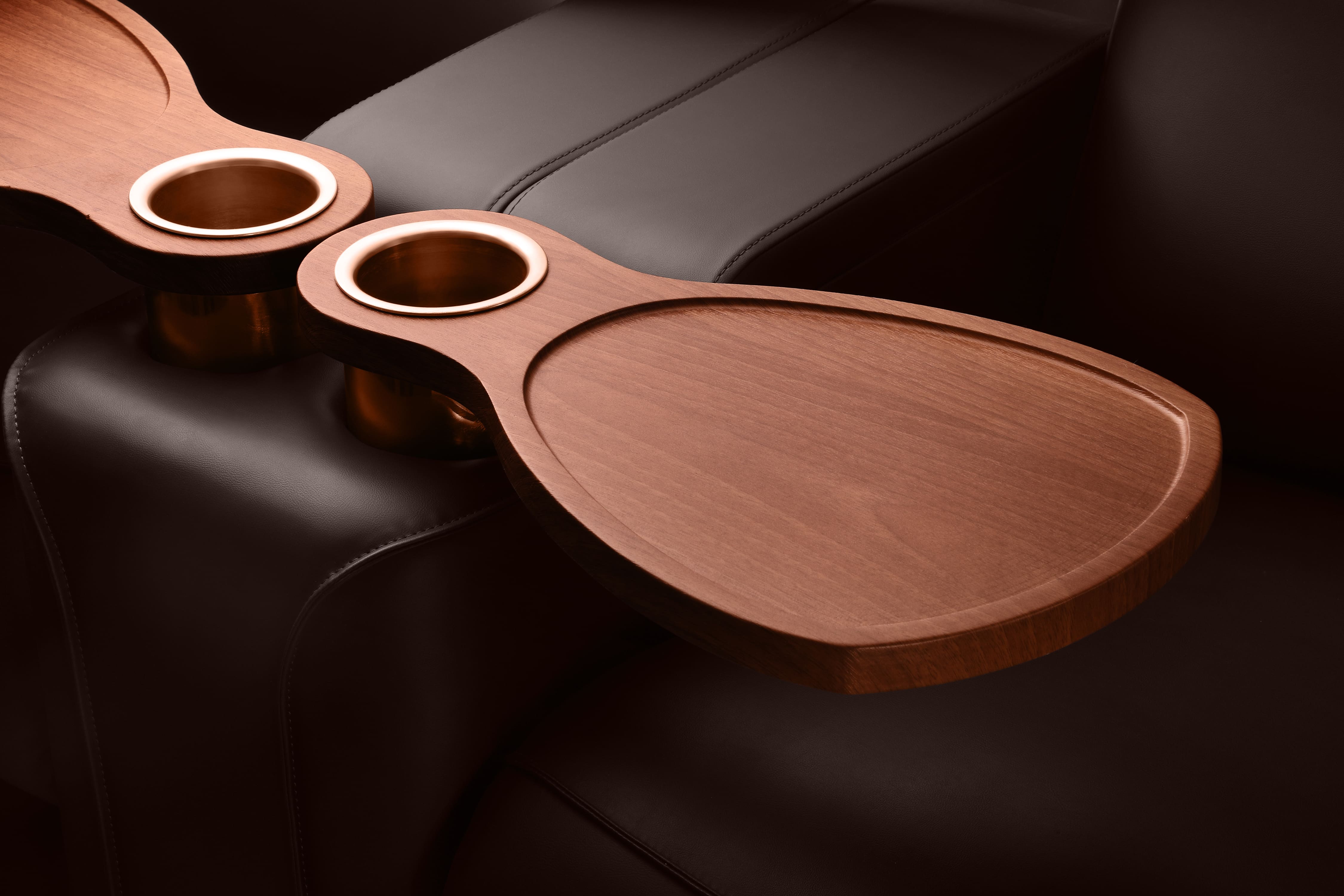 Embedded Table (oval)